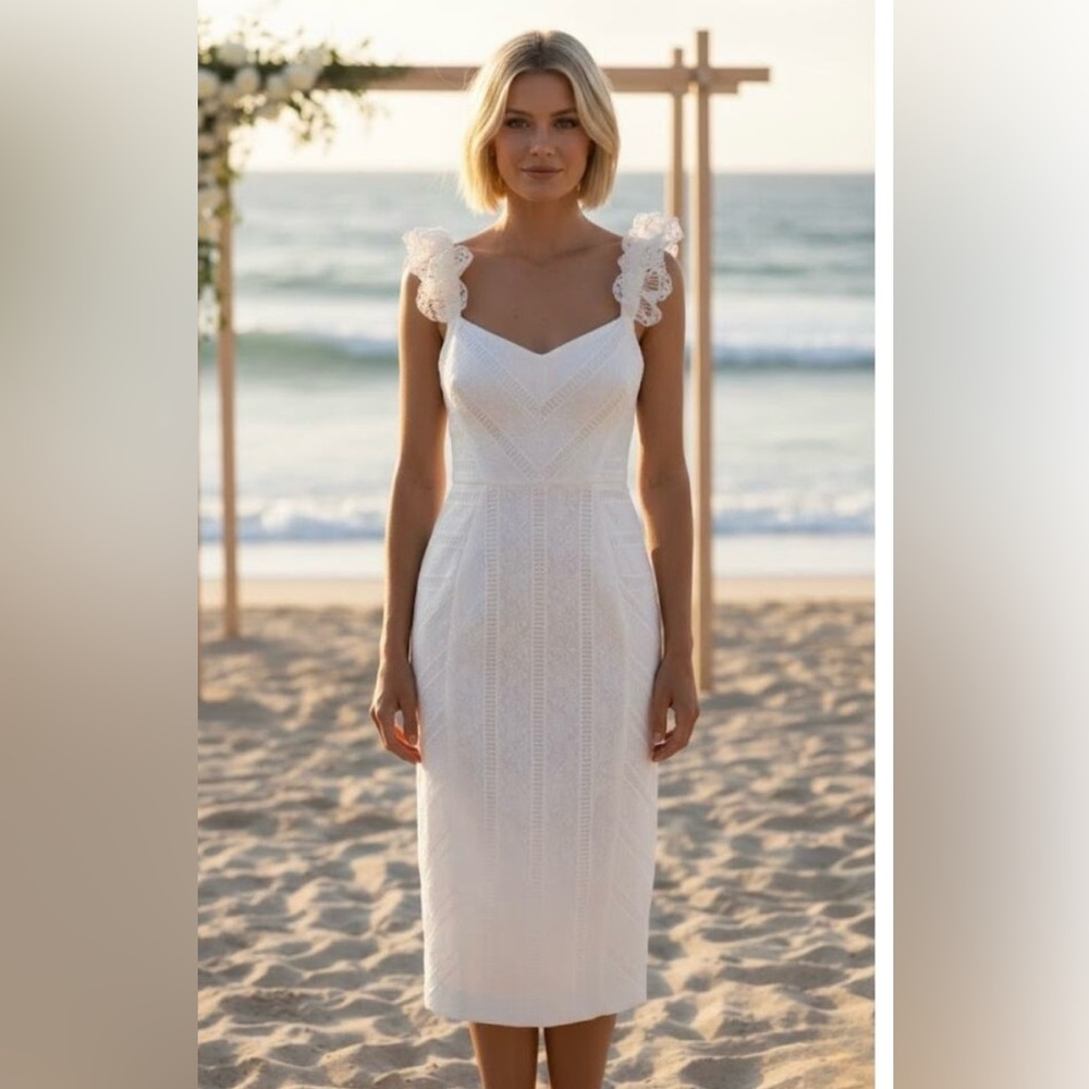 Rebecca Vallance White Lace Midi Dress
Size 4